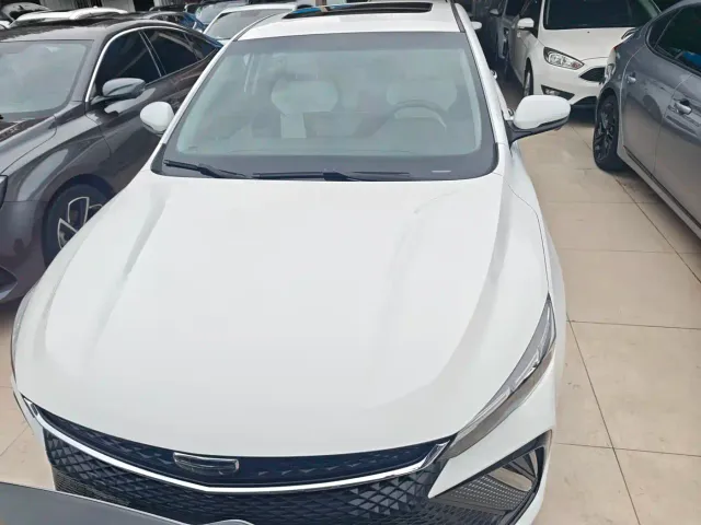 Geely Emgrand L — Фото автомобиля 2