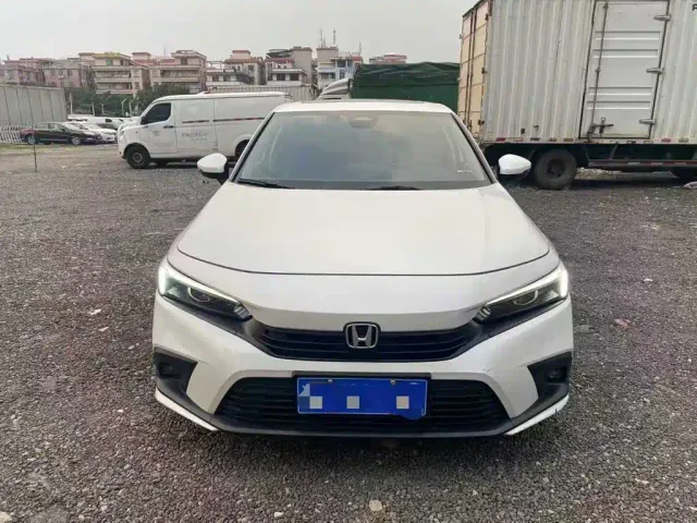 Honda Civic — Фото автомобиля 2