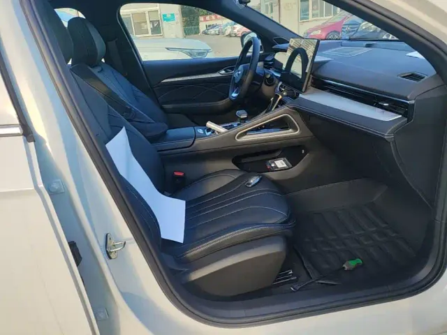 Geely Xingrui — Фото автомобиля 24