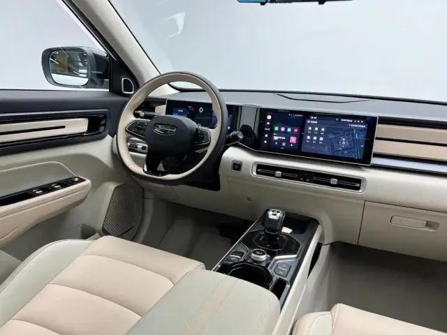 Geely ICON — Фото автомобиля 21