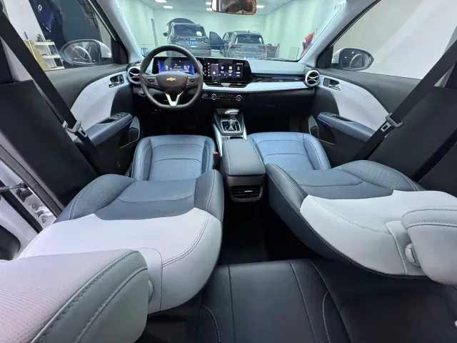 Chevrolet Monza — Фото автомобиля 16