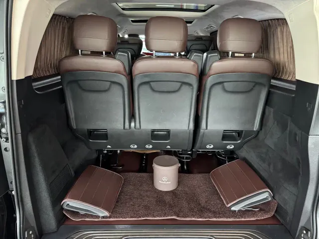 Mercedes-Benz V-Class — Фото автомобиля 13