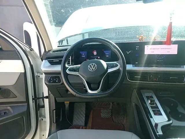 Volkswagen Talagon — Фото автомобиля 6