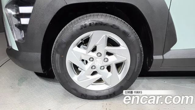 Hyundai Kona SX2 — Фото автомобиля 5