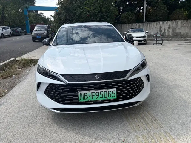 BYD Qin L — Фото автомобиля 3