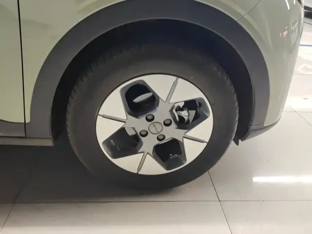 Geely Starry Wish — Фото автомобиля 6