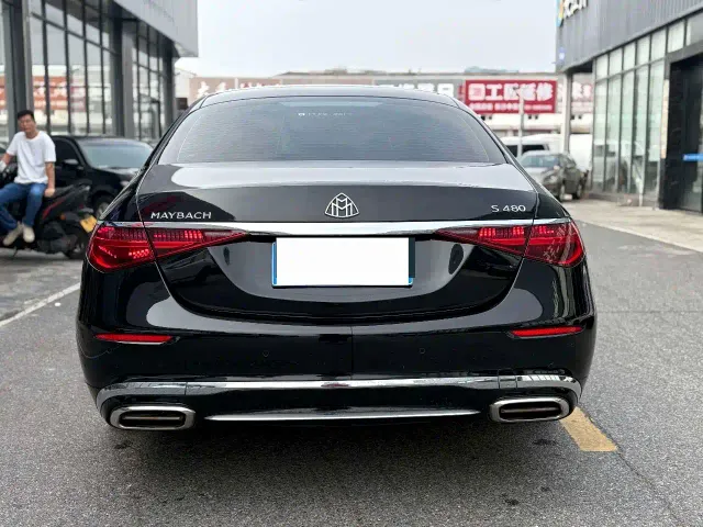 Mercedes-Benz Maybach S-Class — Фото автомобиля 16