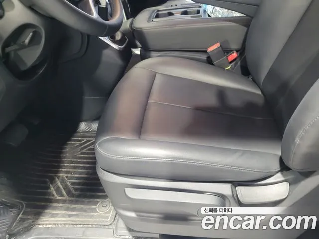 Hyundai Staria — Фото автомобиля 12