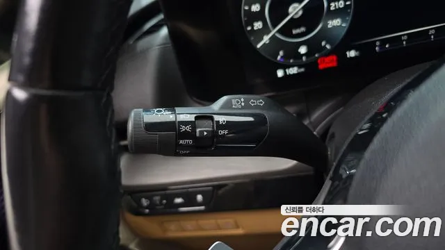 Kia Carnival 4th Gen — Фото автомобиля 25