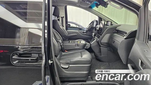 Hyundai Staria — Фото автомобиля 16