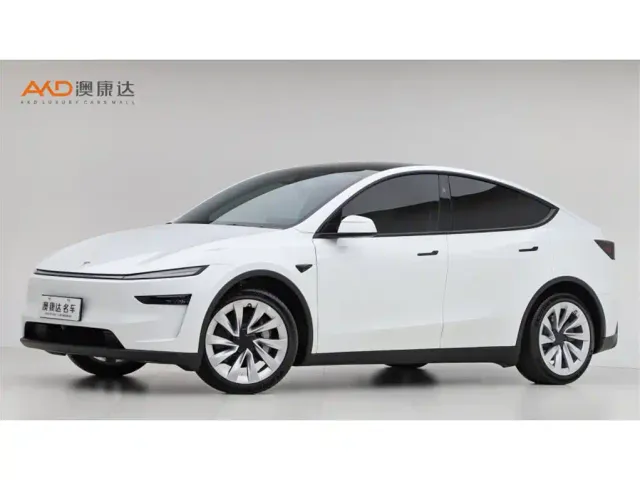 Фотография автомобиля — Tesla Model Y