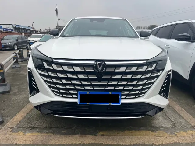 Changan UNI-Z — Фото автомобиля 2