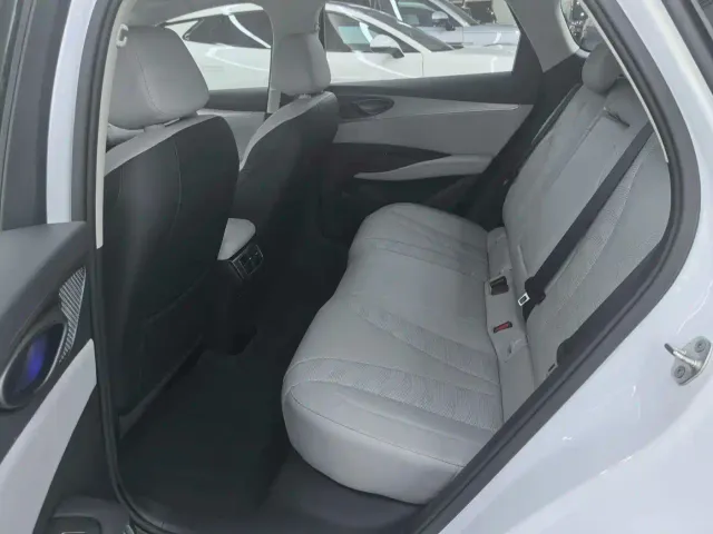 BYD Seal 06 DM-i Touring — Фото автомобиля 20