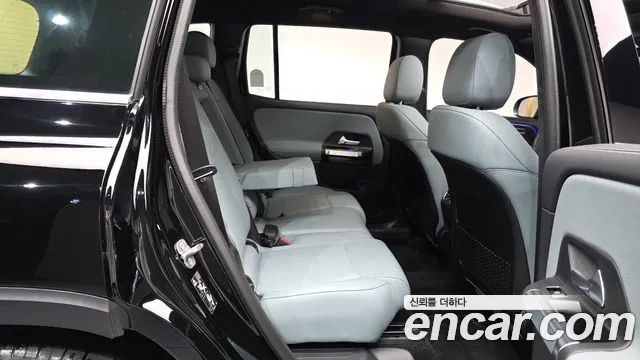 Mercedes-Benz GLB-Class — Фото автомобиля 10
