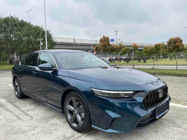 Honda Inspire — Фото автомобиля 3