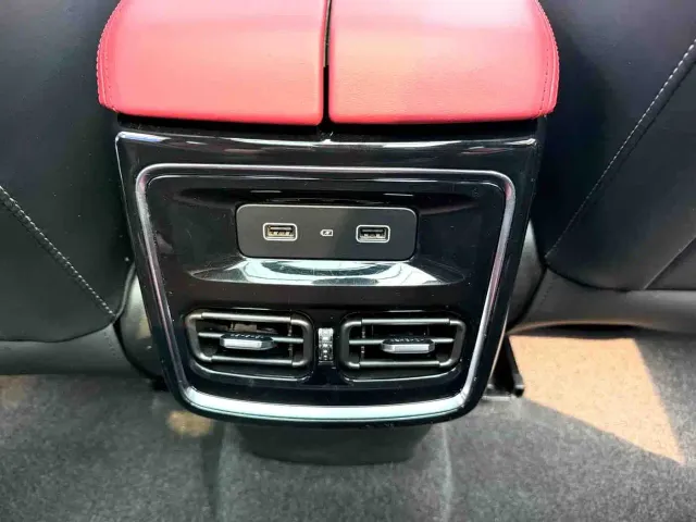Jetour X70 Plus — Фото автомобиля 12