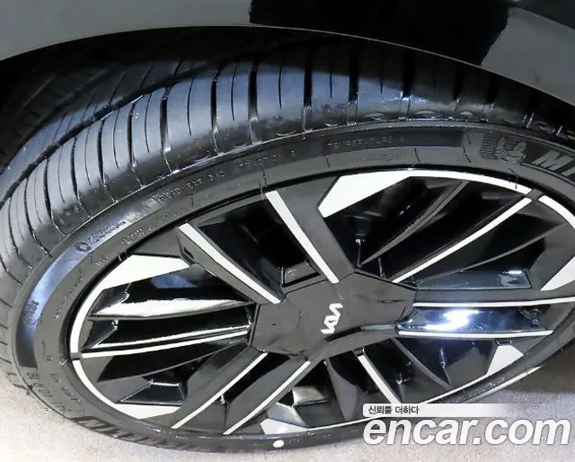 Kia K8 The New K8 2.5 Бензин 2WD — Фото автомобиля 6