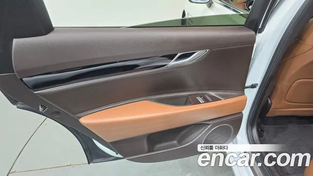 Genesis G80 Бензин 2.5 турбо 2WD — Фото автомобиля 25