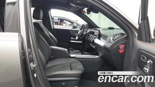 Mercedes-Benz GLB-Class X247 — Фото автомобиля 11