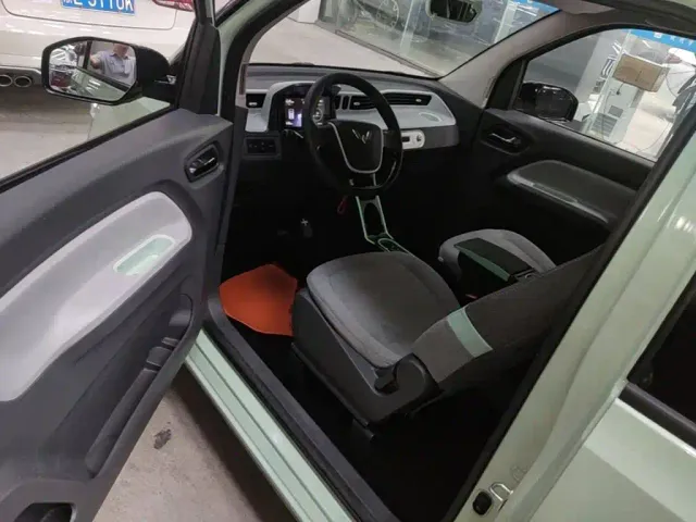 Wuling Hongguang Mini EV — Фото автомобиля 15
