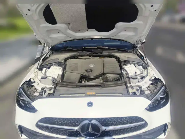 Mercedes-Benz C-Class — Фото автомобиля 3