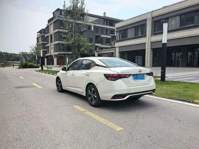 Nissan Sylphy — Фото автомобиля 7