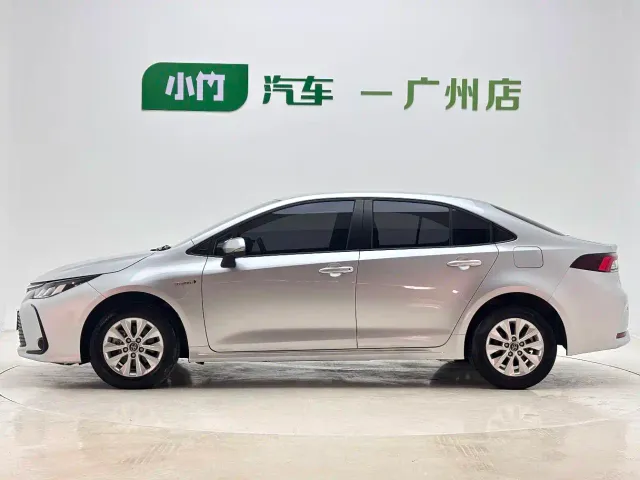 Toyota Corolla — Фото автомобиля 8