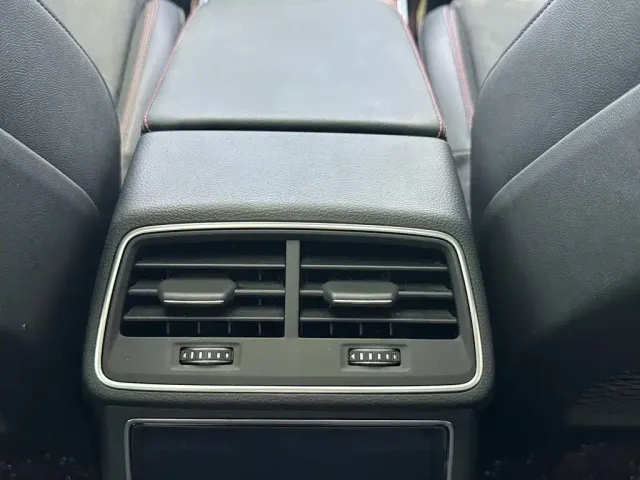 Audi A6L — Фото автомобиля 19