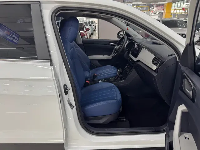 Volkswagen Tharu — Фото автомобиля 12