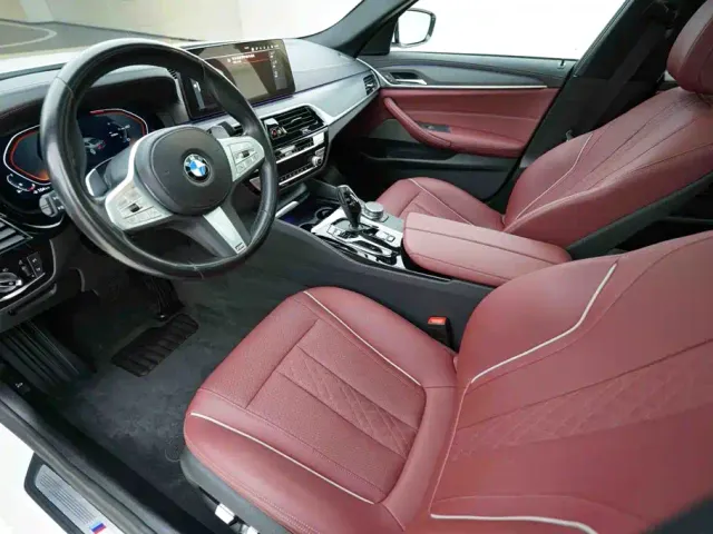 BMW 5 Series — Фото автомобиля 10
