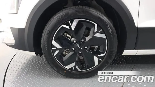 Kia Niro New — Фото автомобиля 5