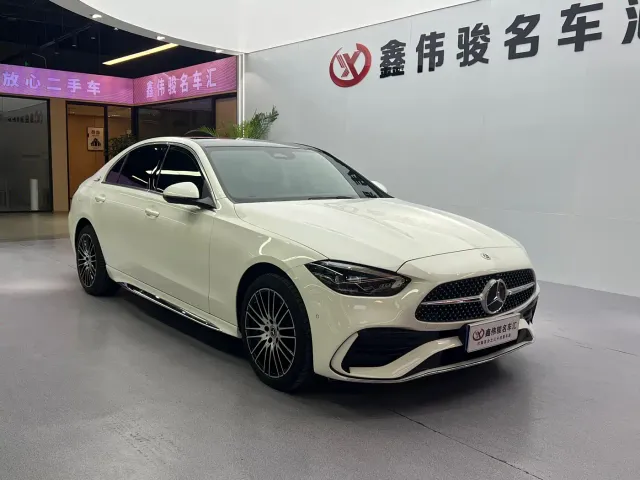 Mercedes-Benz C-Class — Фото автомобиля 4