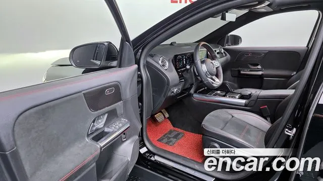 Mercedes-Benz GLA-Class — Фото автомобиля 11
