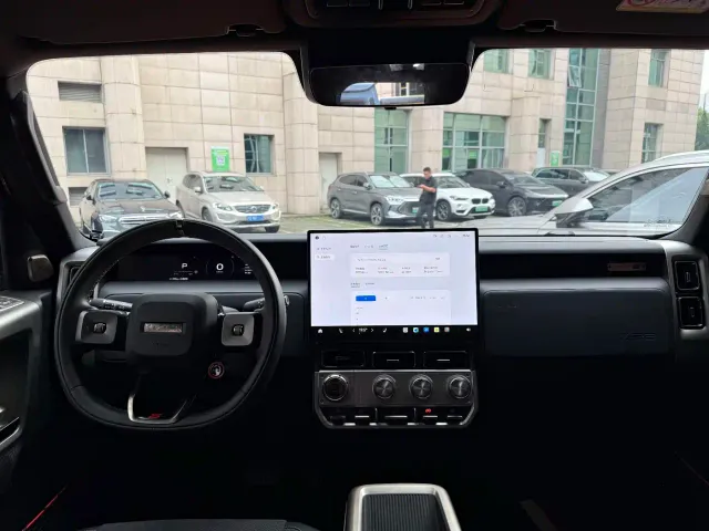 iCAR V23 — Фото автомобиля 6