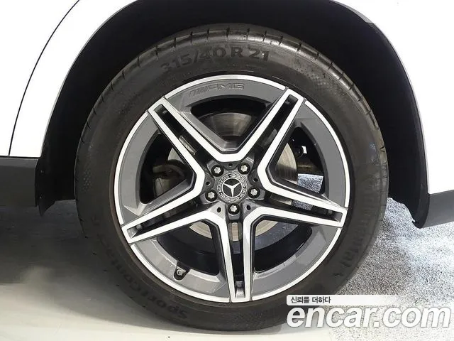 Mercedes-Benz GLS-Class — Фото автомобиля 4
