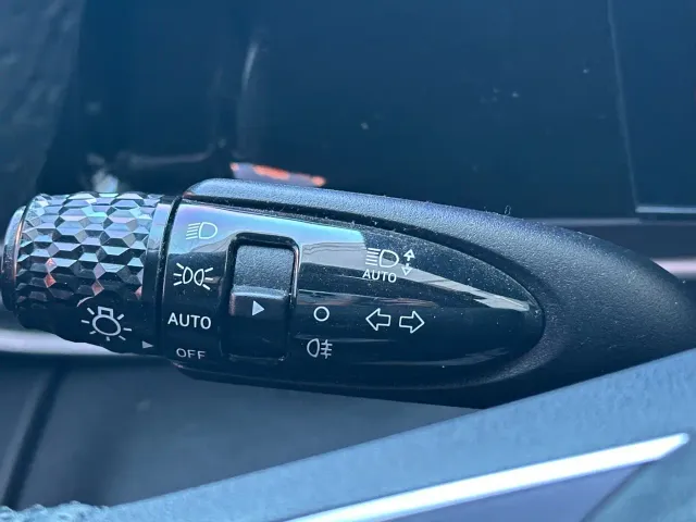 Hyundai Elantra — Фото автомобиля 14