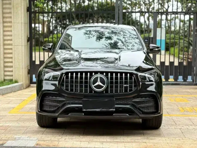 Mercedes-Benz GLE Coupe AMG — Фото автомобиля 3