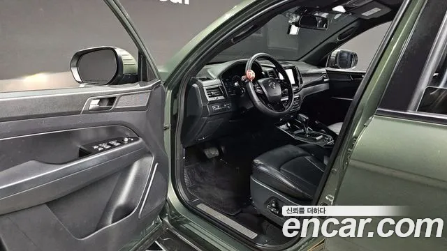 KG_Mobility_Ssangyong Rexton Новый Rexton Sport Дизель 2.2 4WD — Фото автомобиля 10