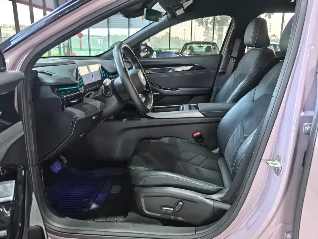 Geely Galaxy L6 — Фото автомобиля 8