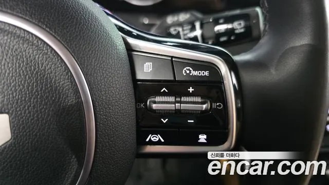 Kia Canival Carnival 4 поколение Бензин 9 мест Prestige — Фото автомобиля 28