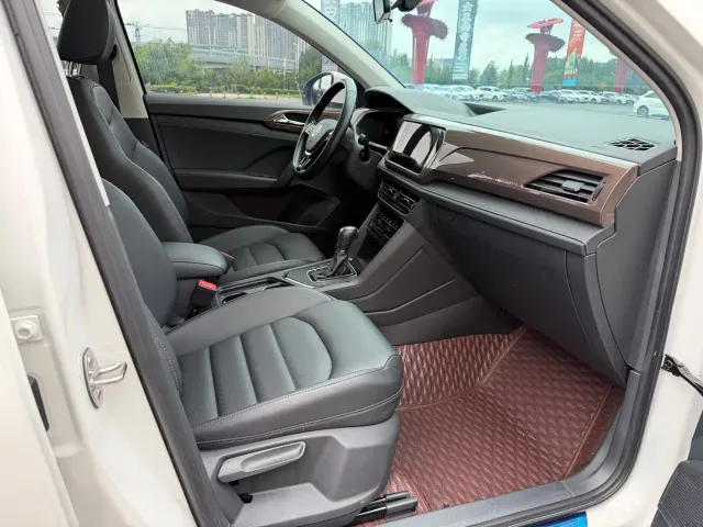 Volkswagen Tharu — Фото автомобиля 14