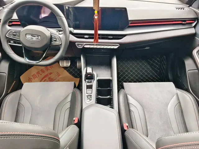 Geely Binrui — Фото автомобиля 5