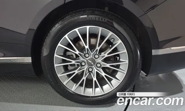 Genesis G80 RG3 — Фото автомобиля 6