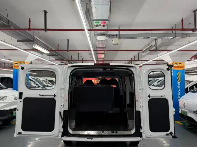 Maxus Dana V1L — Фото автомобиля 9