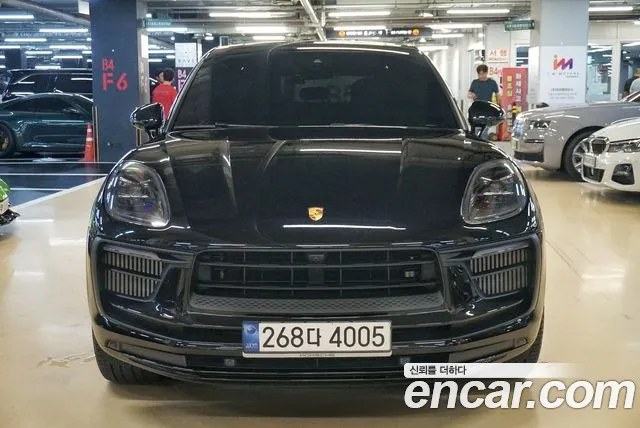 Porsche Macan — Фото автомобиля 4