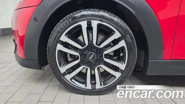 Mini Cooper Convertible — Фото автомобиля 5