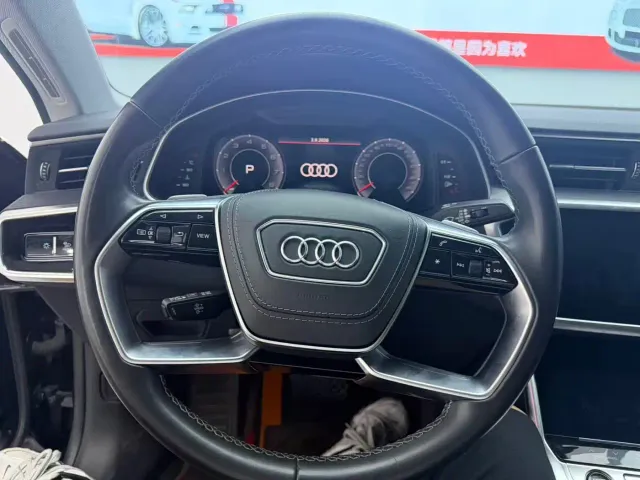 Audi A7L — Фото автомобиля 6