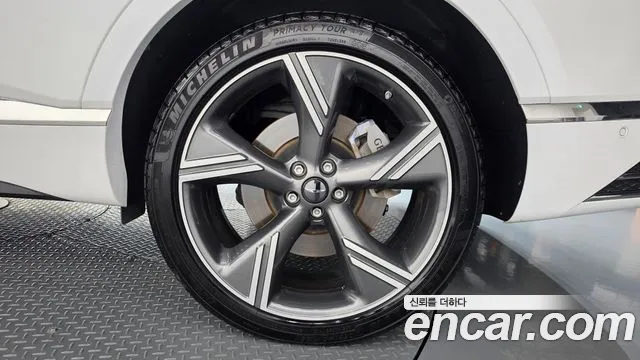 Genesis GV80 — Фото автомобиля 6