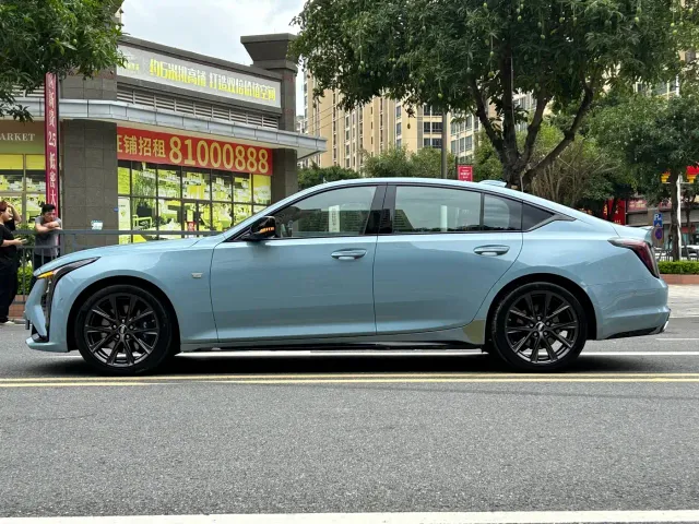 Cadillac CT5 — Фото автомобиля 7