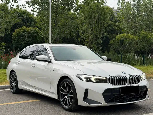 BMW 3 Series — Фото автомобиля 4